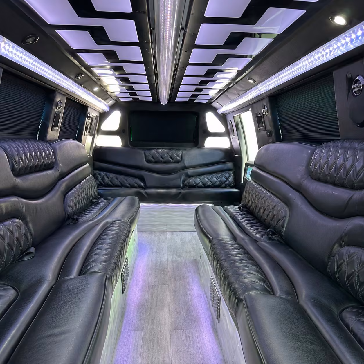 lincoln mkt limo inside